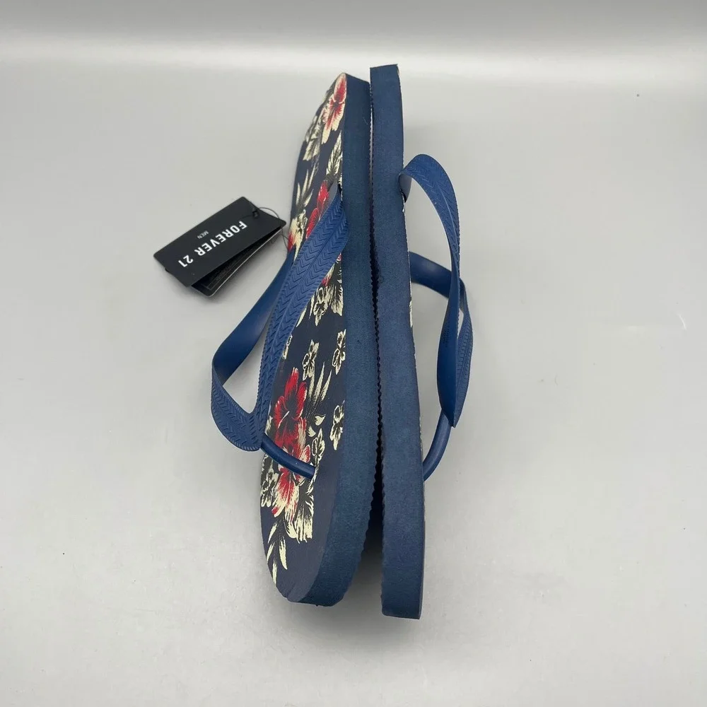 NWT Forever 21 Flip Flops Men's Large 45/46‎ Navy Blue Tropical Floral Hibiscus